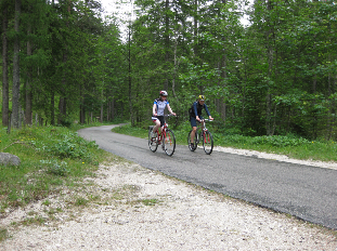 Mit Theresa Schweiger beim Radfahren zum Hirschbichl in Hintersee